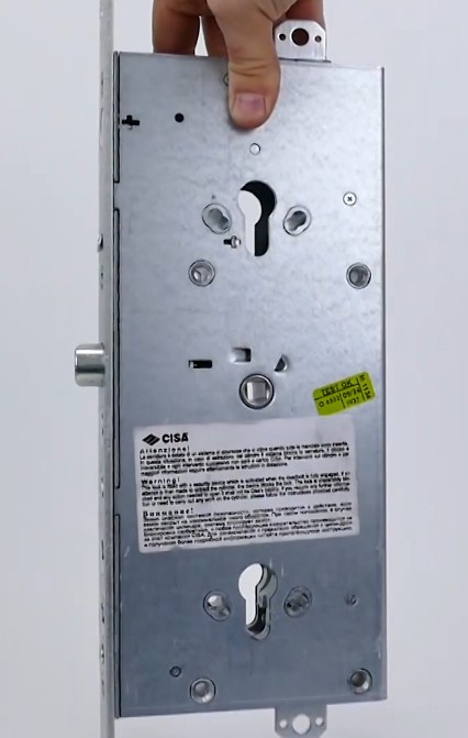 Врезной механизм CISA двухсистемный