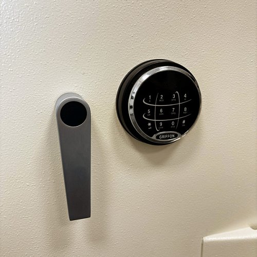 Сейф вогнестійкий GRIFFON FRSL.70.К.E CREAM - Фото №14