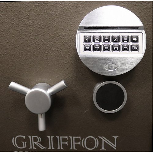 Сейф огневзломостойкий GRIFFON CLE III.37.K.E - Фото №9