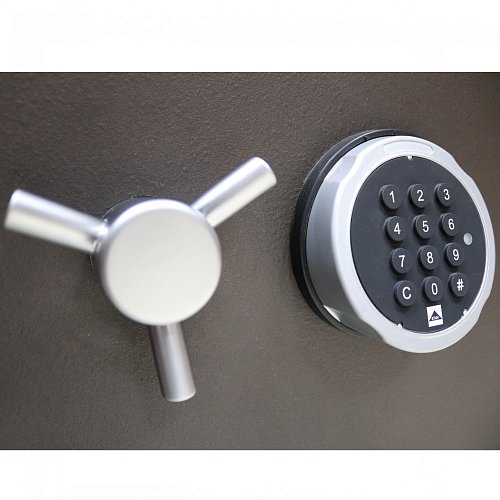 Сейф огневзломостойкий GRIFFON CLE III.65.E - Фото №3